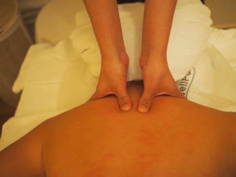 Deep tissue Thai massage technique